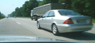 �ł��������C���������Ȃ��āA�A�E�g�o�[���ɃQ����f�������ɂȂ����B